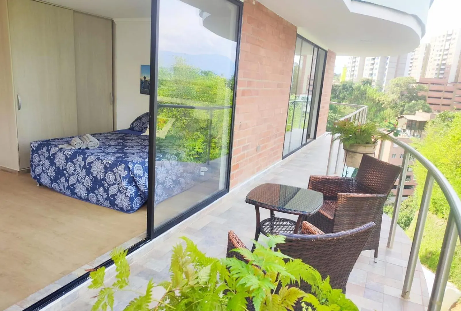 Paradise Lodging In Envigado- Hotel Colombia